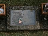 image of grave number 965604